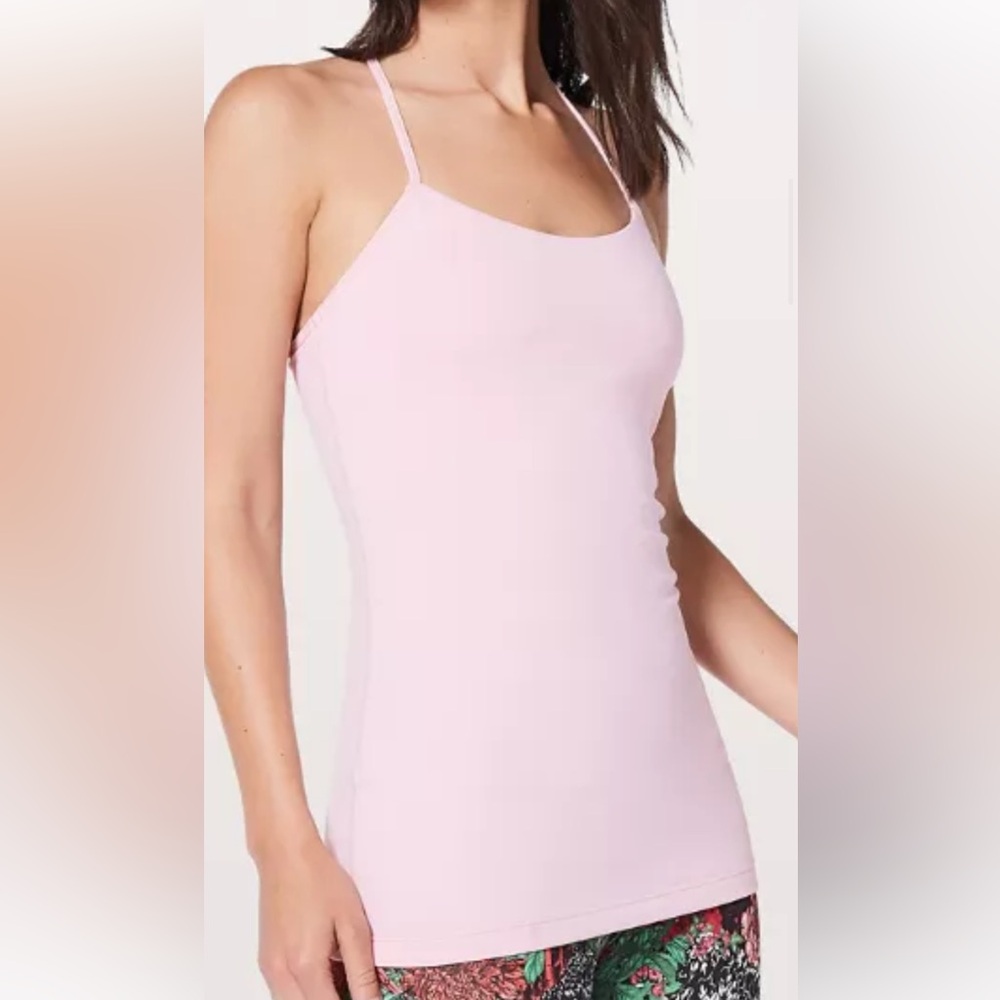 Lululemon Tank top women's size 6 pink Power Pose tank